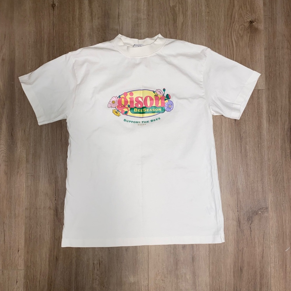 Gisou Bee Season Graphic Tee Rare